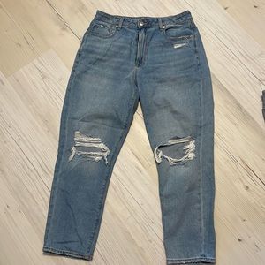 American Eagle Mom Jeans